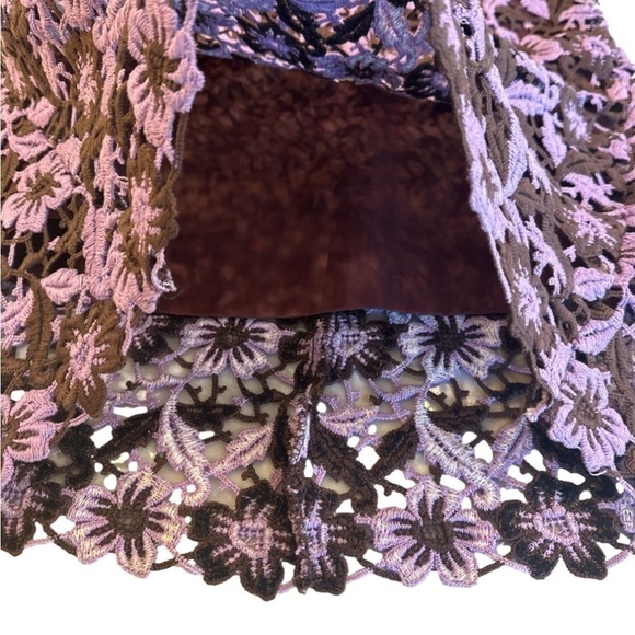 Betsey Johnson 💝 Rare VINTAGE Crochet Lace floral skirt size M - Picture 4 of 10